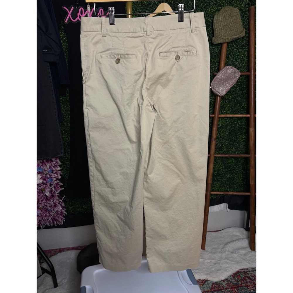 Aritzia, Chino Pants,‎ Tan Khaki, Size 6, Excellent, MSRP $98 - Picture 3 of 4